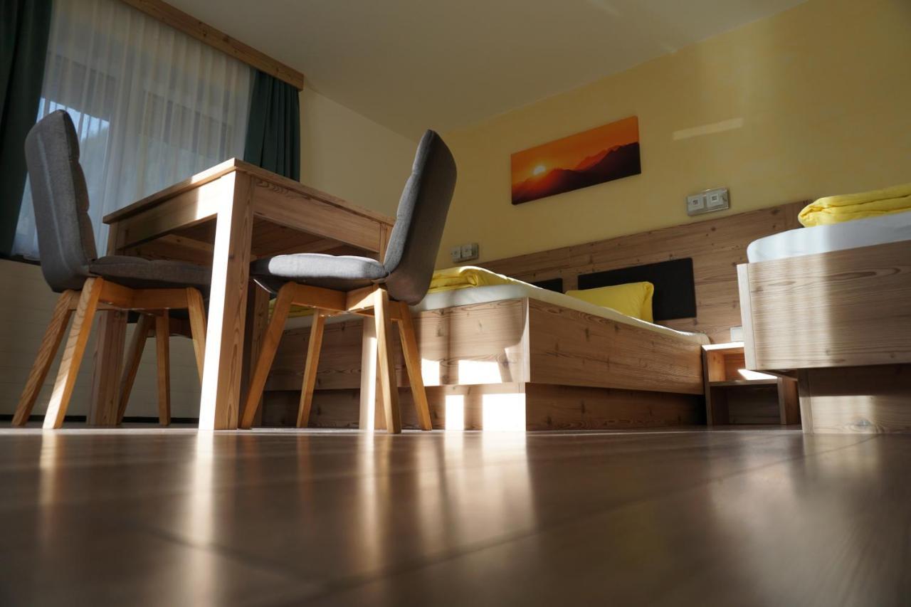 Pension Klampferer Neustift im Stubaital Bagian luar foto