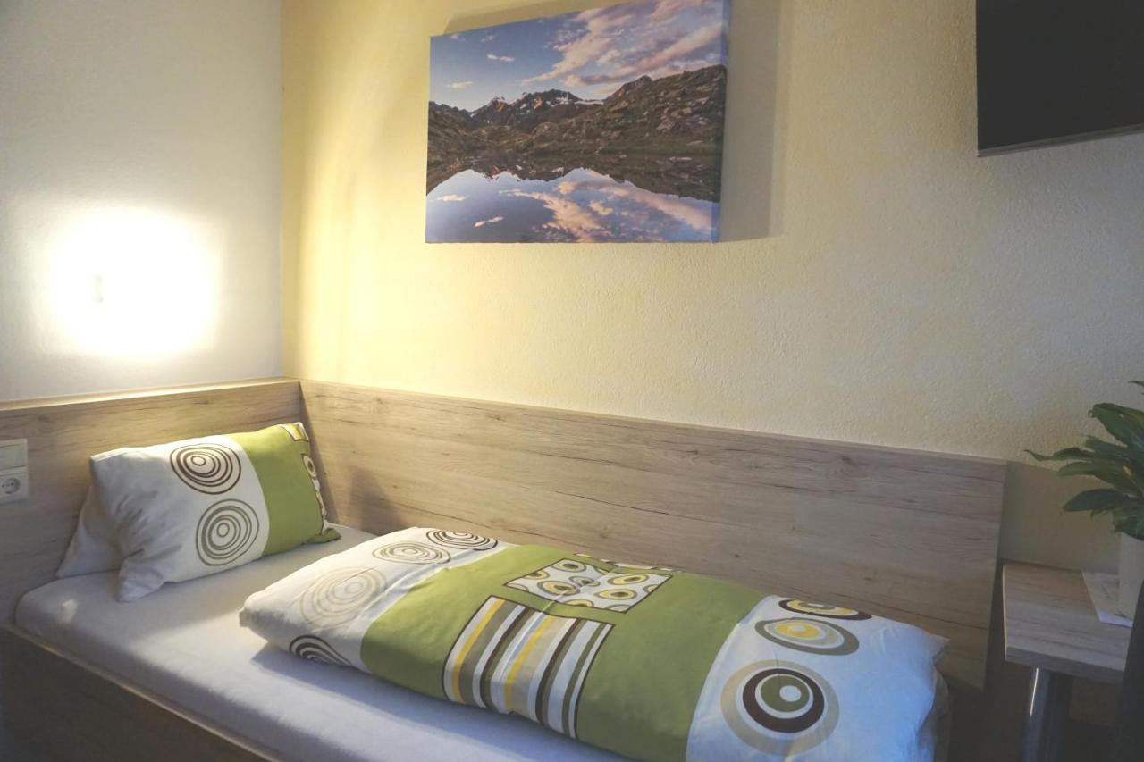 Pension Klampferer Neustift im Stubaital Bagian luar foto
